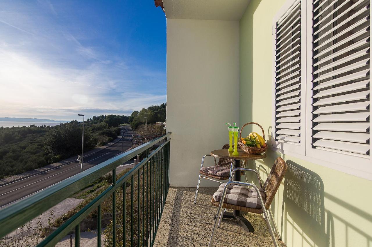Apartment Lijana Sea View Tučepi Kültér fotó